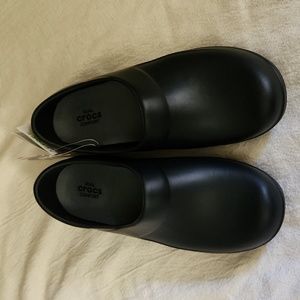 NWT Crocs pro ll work closely size 7
